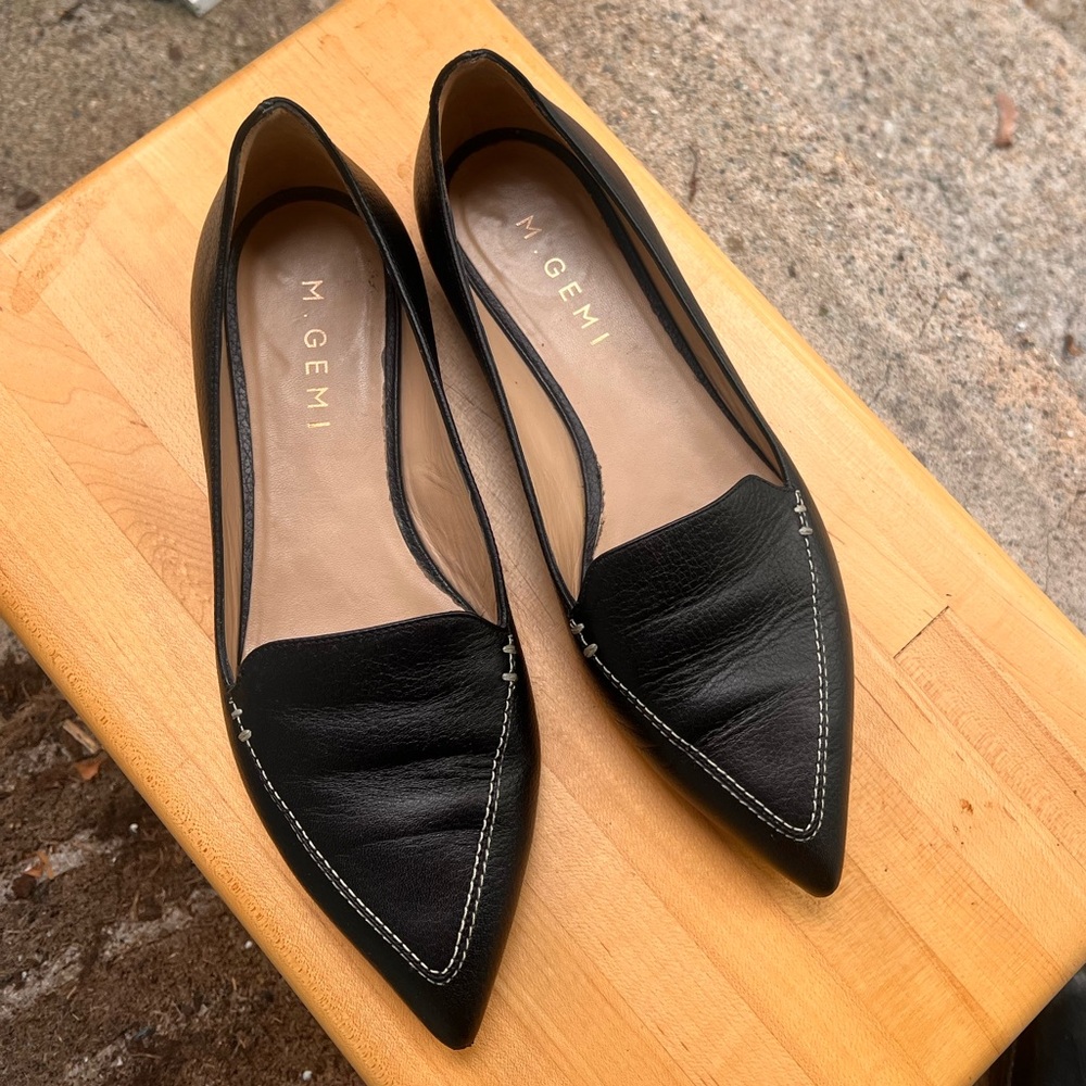 M. Gemi Stellato Black Pebbled Leather Pointed Toe Flats
